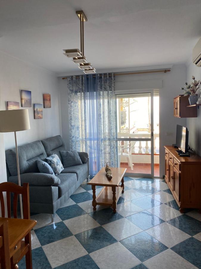 Vistamar Apartment Torre Del Mar Bagian luar foto